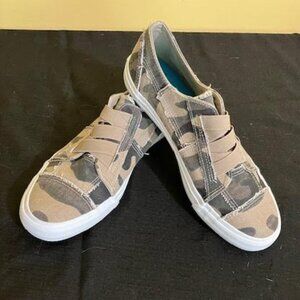 Blowfish Malibu Camou shoes